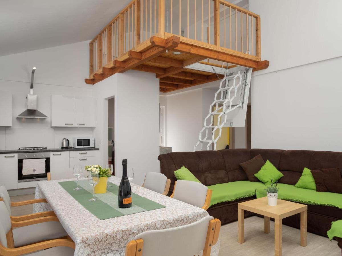 Holiday Home Lavendel - Mlk159 By Interhome Dobrinj Ngoại thất bức ảnh